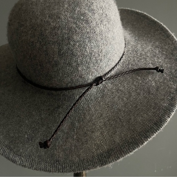 Four Buttons San Diego Hat Co. Grey Wool Wide Brim Hat Leather Cord Minimal Boho main image 5